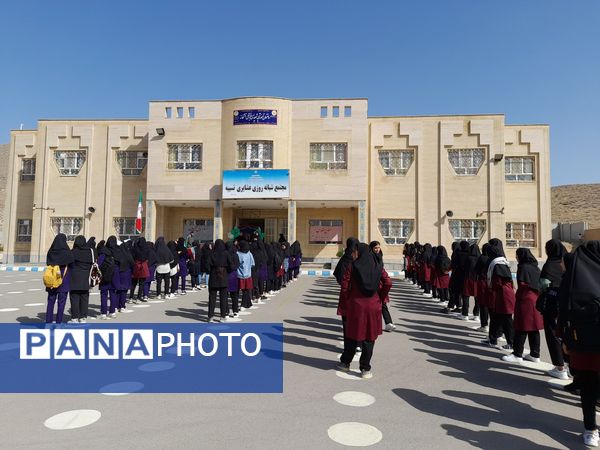 آیین سال تحصیلی جدید در دبیرستان نسیبه شهرستان سملقان
