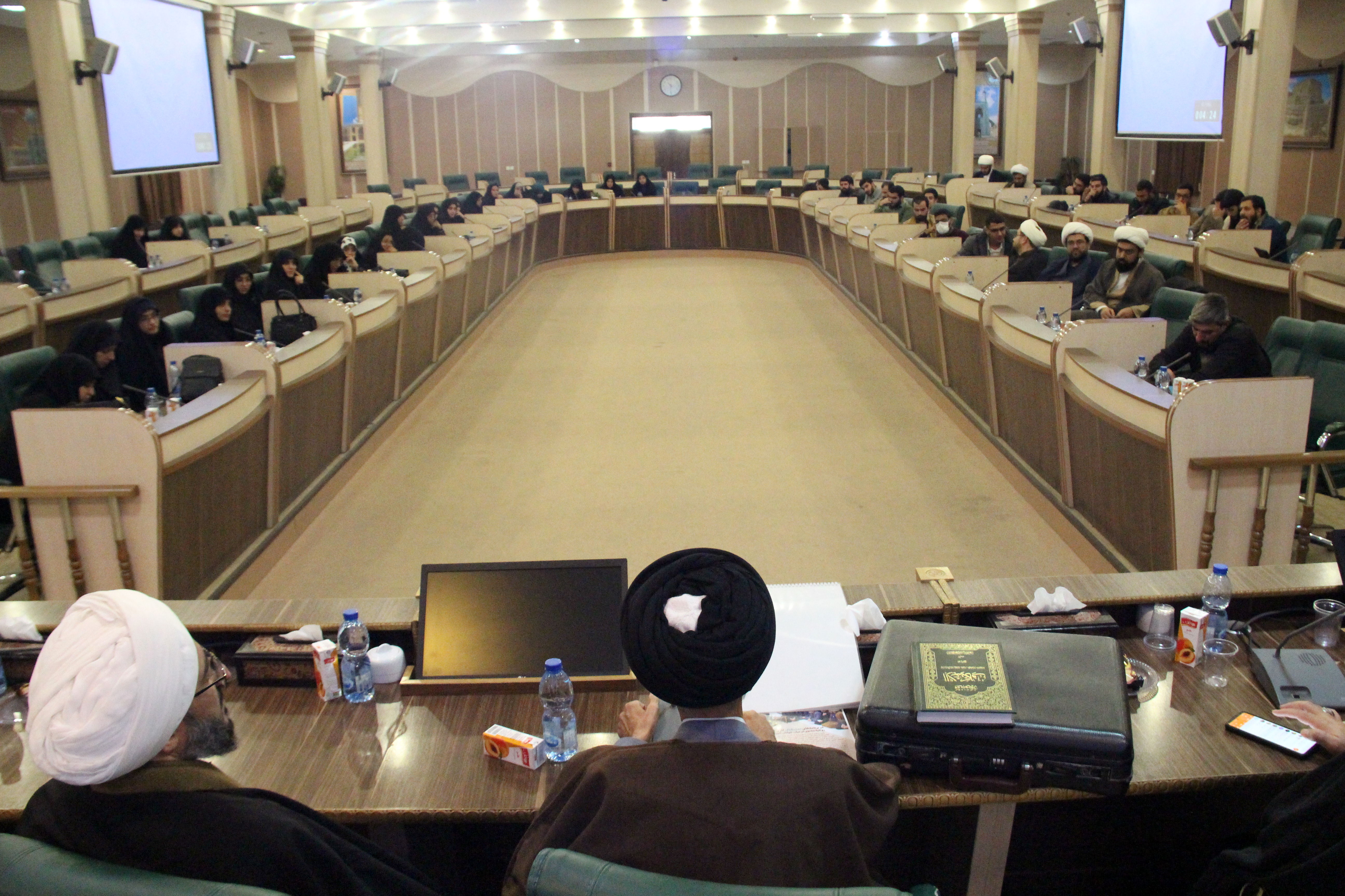 نشست مسئولان اعتکاف‌های استان  یزد