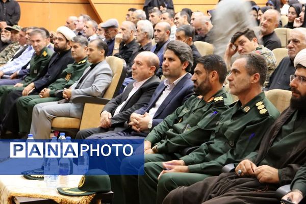 مراسم چهلم شهدای اقتدار در کوهدشت با حضور فرمانده سپاه حضرت ابوالفضل لرستان