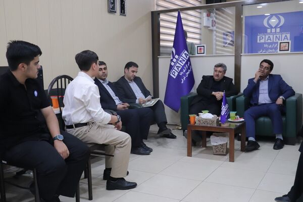 حضور مدیرکل فرهنگ و ارشاد اسلامی آذربایجان شرقی در دفتر خبرگزاری پانا استان به‌مناسبت روز خبرنگار