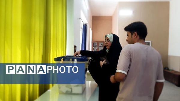 حضور با شکوه مردم اشکذر در انتخابات ریاست جمهوری