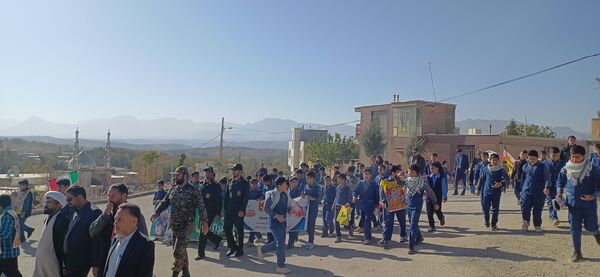 شوراب صغیر میزبان راهپیمایی باشکوه ۱۳ آبان و بزرگداشت روز دانش‌آموز