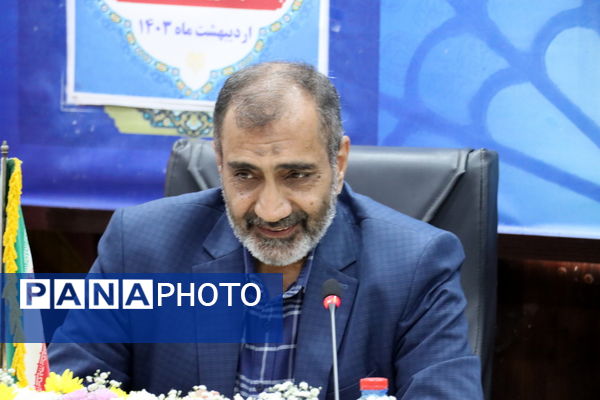 تجلیل از بانوان شاغل اداره‌کل آموزش و پرورش استان بوشهر