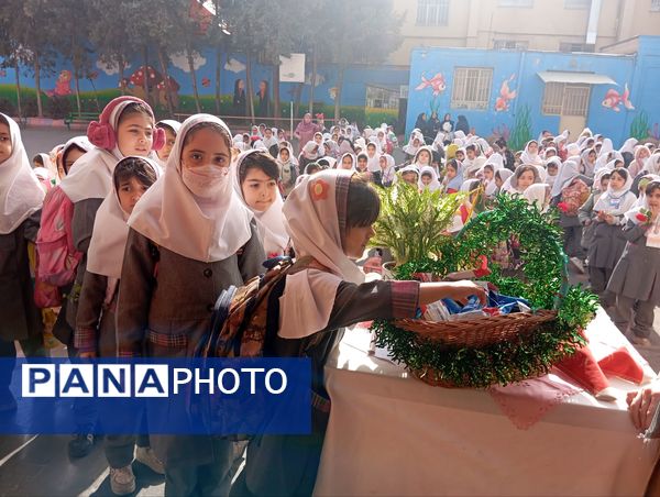 جشن میلاد حضرت ولی عصر (عج)در دبستان نرجس