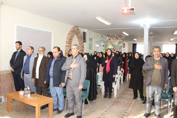 زنگ انقلاب در تبریز