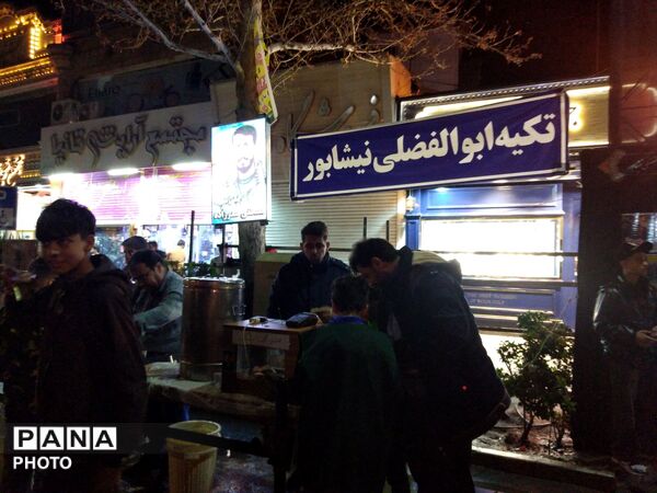 حضور پرشور مردم غیور و شجاع  شهرستان نیشابور در  تشییع پیکر  مطهر شهید مهدی عمارلو 