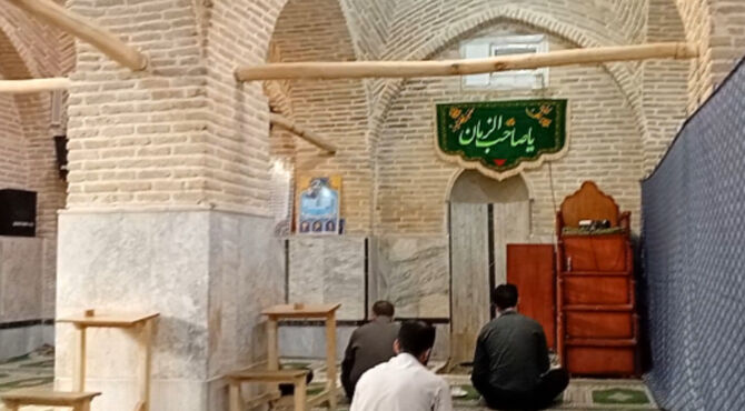 عطر معنویت در قلب سورشجان؛ روایتی از حال‌وهوای مسجد جامع در روز جهانی مسجد