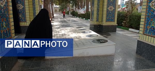 مراسم یادواره شهدای نیشابور درجوار آرامگاه فضل بن شاذان