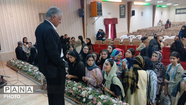 همایش انتخاب رشته و هدایت تحصیلی در نیشابور