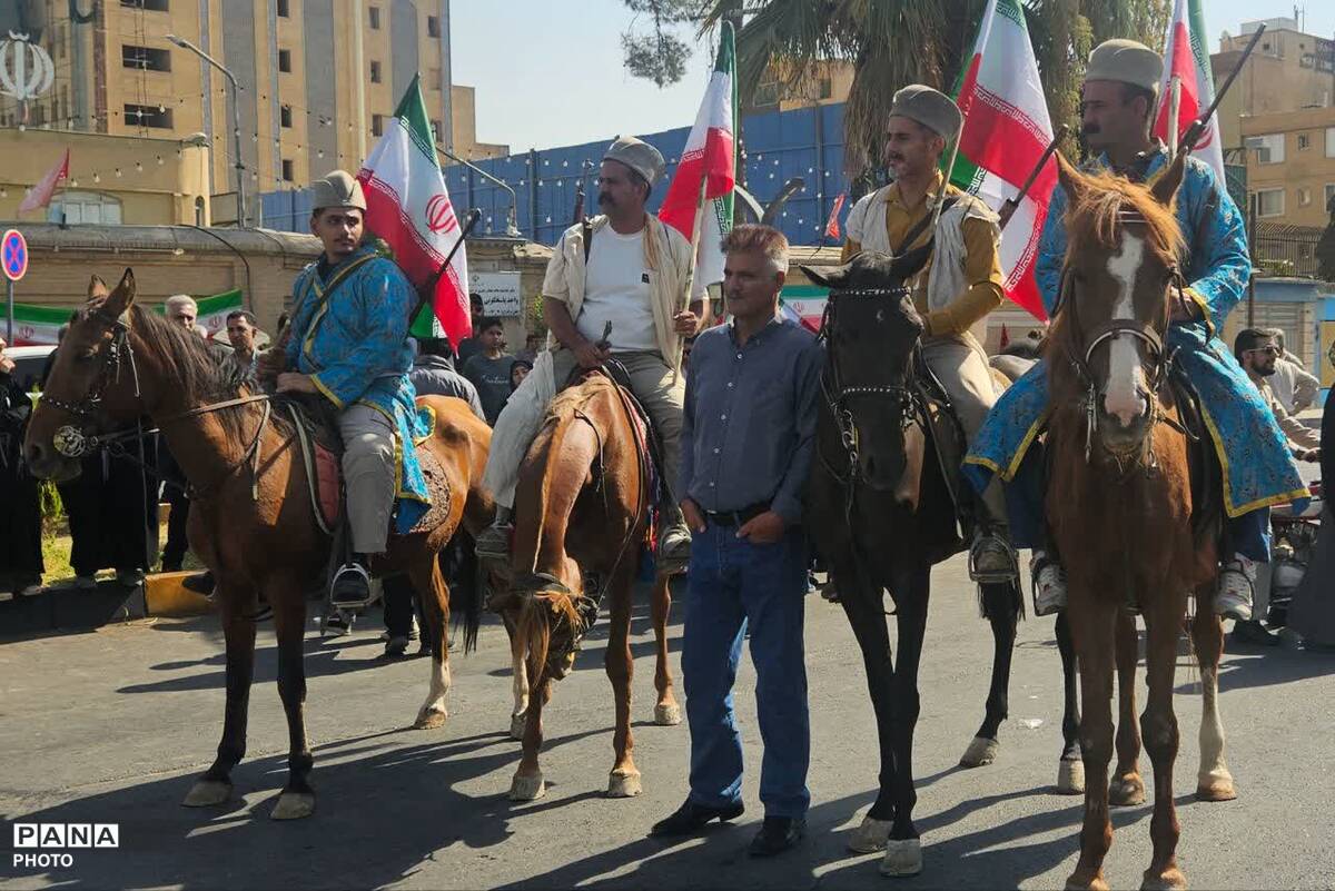 راهپیمایی جان‌فدایان ایران در شیراز - 3