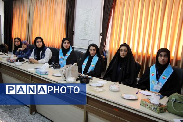 تقدیر از دانش‌آموز خبرنگاران پانا در ساری