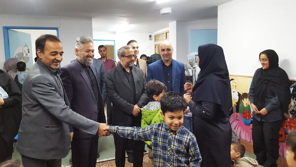 بازدید مدیر کل آموزش و پرورش استان از پیش دبستانی نوآموزان با آسیب شنوایی امام رضا (ع)