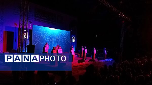 جلوه‌هایی از یادواره شهدای استان قم