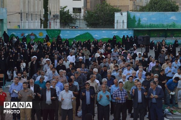 مراسم طلب آمرزش در روز عرفه، از زبان امام حسین «ع» در شهر امیریه