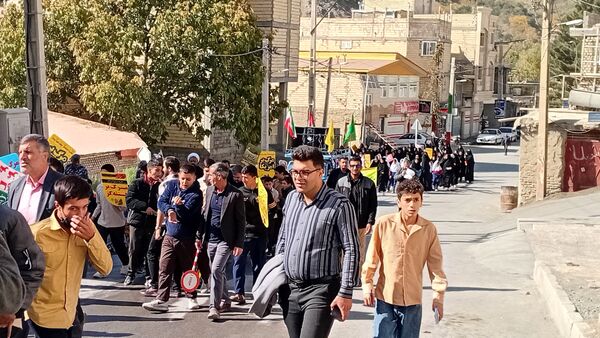 ۱۳ آبان؛ روایت ایستادگی نسل‌ها در مارکده