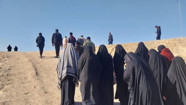 حضور عاشقان شهدا در کربلای ایران