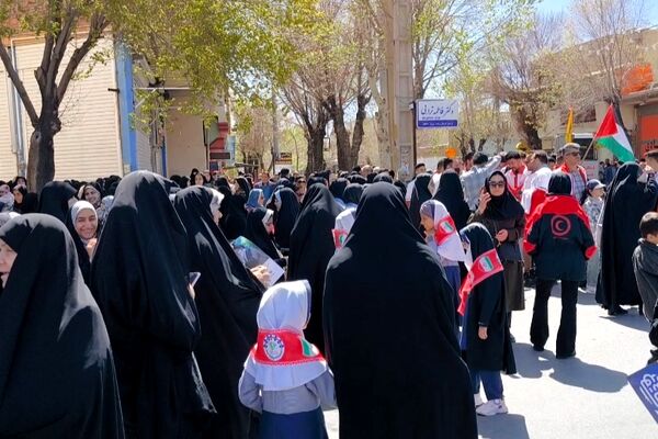 تجلی شکوه راهپیمایی روز قدس در آباده