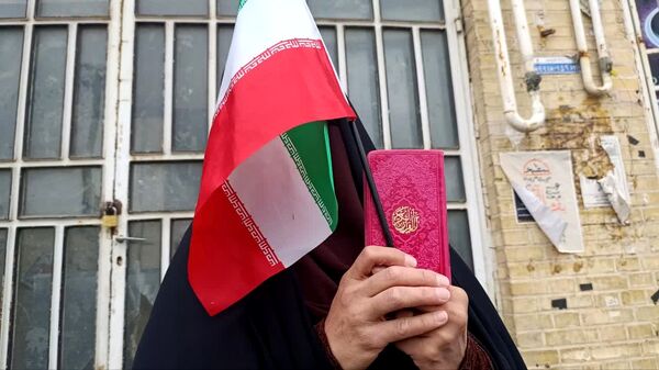 حضور با شکوه مردم تفت در راهپیمایی ۲۲ بهمن