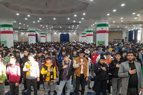 جشن تکلیف دانش‌آموزان پسر منطقه کهریزک 