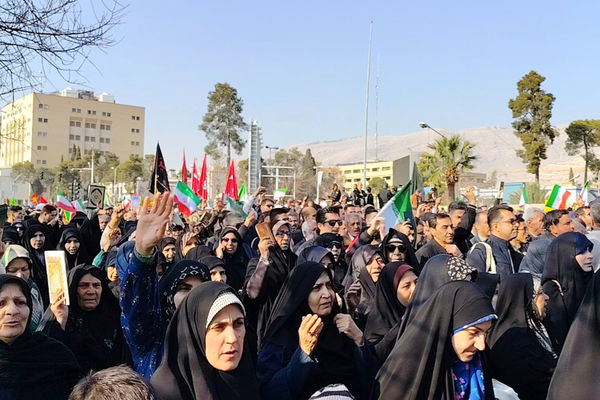 حضور پرشور شیرازی‌ها در محکومیت حوادث تروریستی اخیر