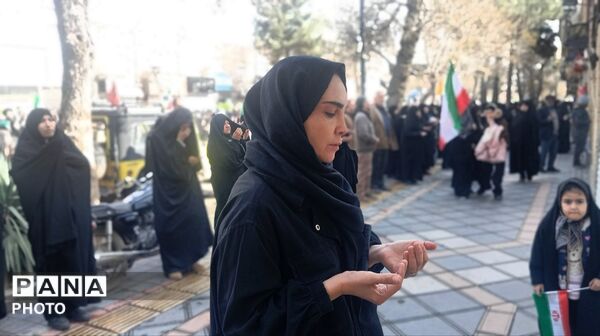 راهپیمایی خشم و نصر مردم نیشابور 
