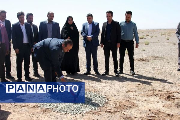 آیین بهره‌برداری از کندرو اصفهان به حبیب آباد 