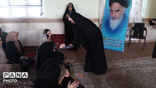 ویژه برنامه روز دختر در دارالقرآن امام حسن محبتی (ع)