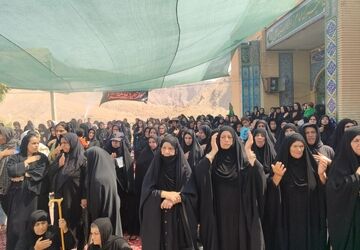 راهپیمایی جاماندگان اربعین حسینی در شهرستان سیروان