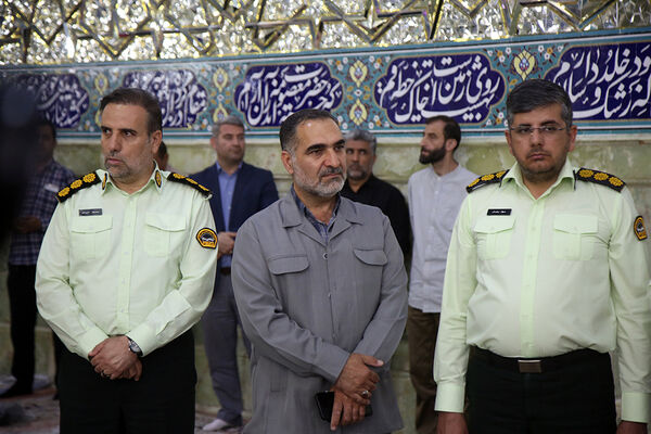 جشن ویژه دختران پلیس در حرم حضرت معصومه(س)