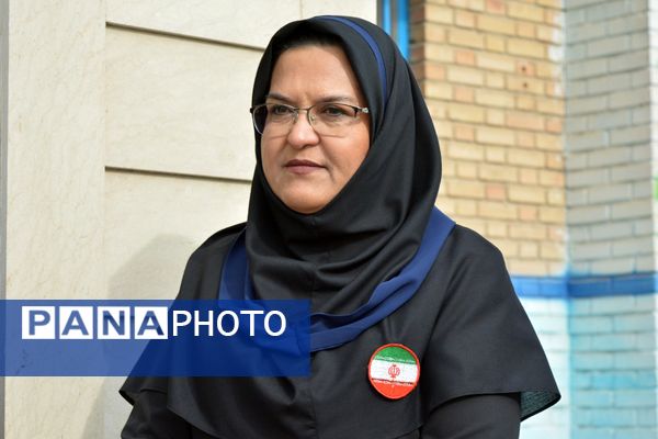 افتتاحیه طرح  «ایرانمون» در مدرسه شهدای گمنام بهارستان‌دو