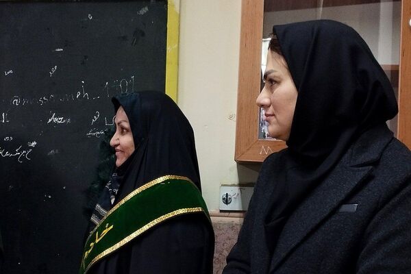 مراسم چهارشنبه‌ امام‌ رضایی در بهارستا‌ن دو