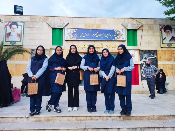 بزرگداشت مقام معلم در منطقه ۱۵