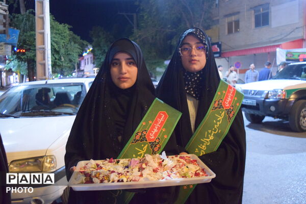 شبی به یاد رهبر شهید