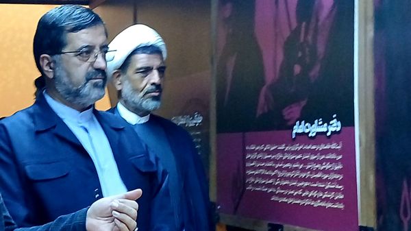 نمایشگاه «در لباس سربازی»
