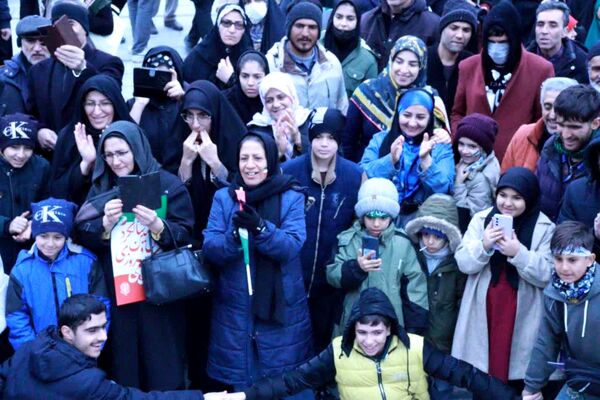 گروه تئاتر پانا  با نام ‘منتظران ظهور’ در روز 22 بهمن نمایش جذابی را به اجرا درآورد