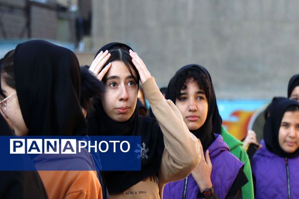 صبحگاه مدرسه شیخ مفید پاکدشت