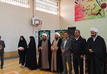 فارسان صحنه اجتماع پرشکوه دانش‌آموزان فاطمی در سوگ بانوی دو عالم