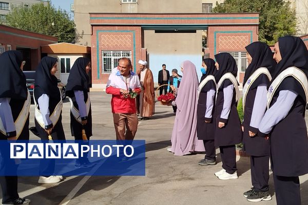 مراسم آغاز سال تحصیلی و نواختن زنگ مقاومت