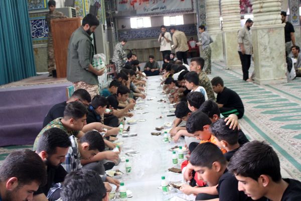 عاشقان شهادت مسیر عاشقی را طی کردند