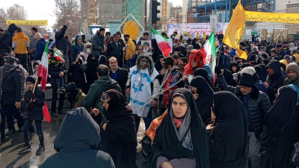 راهپیمایی ۲۲ بهمن ماه در شهر مشهد مقدس