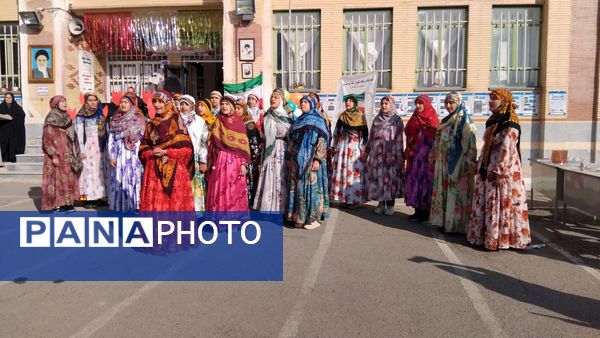 جشن بزرگ دانش‌آموزی فجر انقلاب اسلامی  در اهر