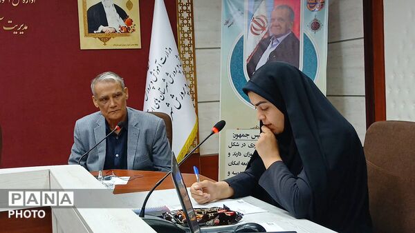 نشست هماهنگی پوشش دانش آموزان کم برخوردار در آموزش و پرورش ملارد