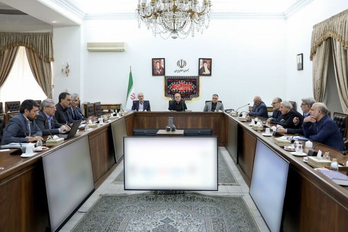 طرح مشترک وزارت نفت و صندوق توسعه ملی؛ جهش تولید ۲۵۰ هزار بشکه‌ای نفت