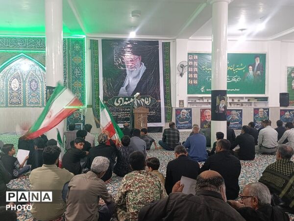  آیین بزرگداشت «امام شهید امت» و تکریم خانواده‌های شهدا در سندرک