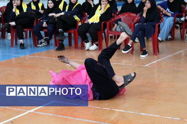 برگزاری اردوی تمشک در شهرستان گرمه 