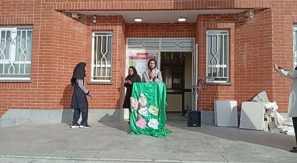 برگزاری جشن جوانه ها در آموزشگاه مرحوم صفری خلیل آباد 