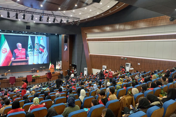 گردهمایی بزرگ داوطلبان آتش‌نشانی 