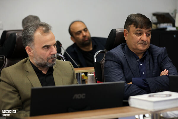 دیدار صمیمانه وزیر آموزش و پرورش با کارکنان معاونت پرورشی و فرهنگی