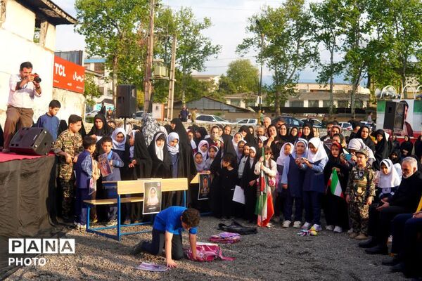 دلنش آموزان گرگانی در سوگ دانش آموزان میناب