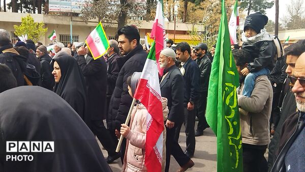 راهپیمایی قدس ، نماد مقاومت و وحدت ملت ایران و اسلامی ۲